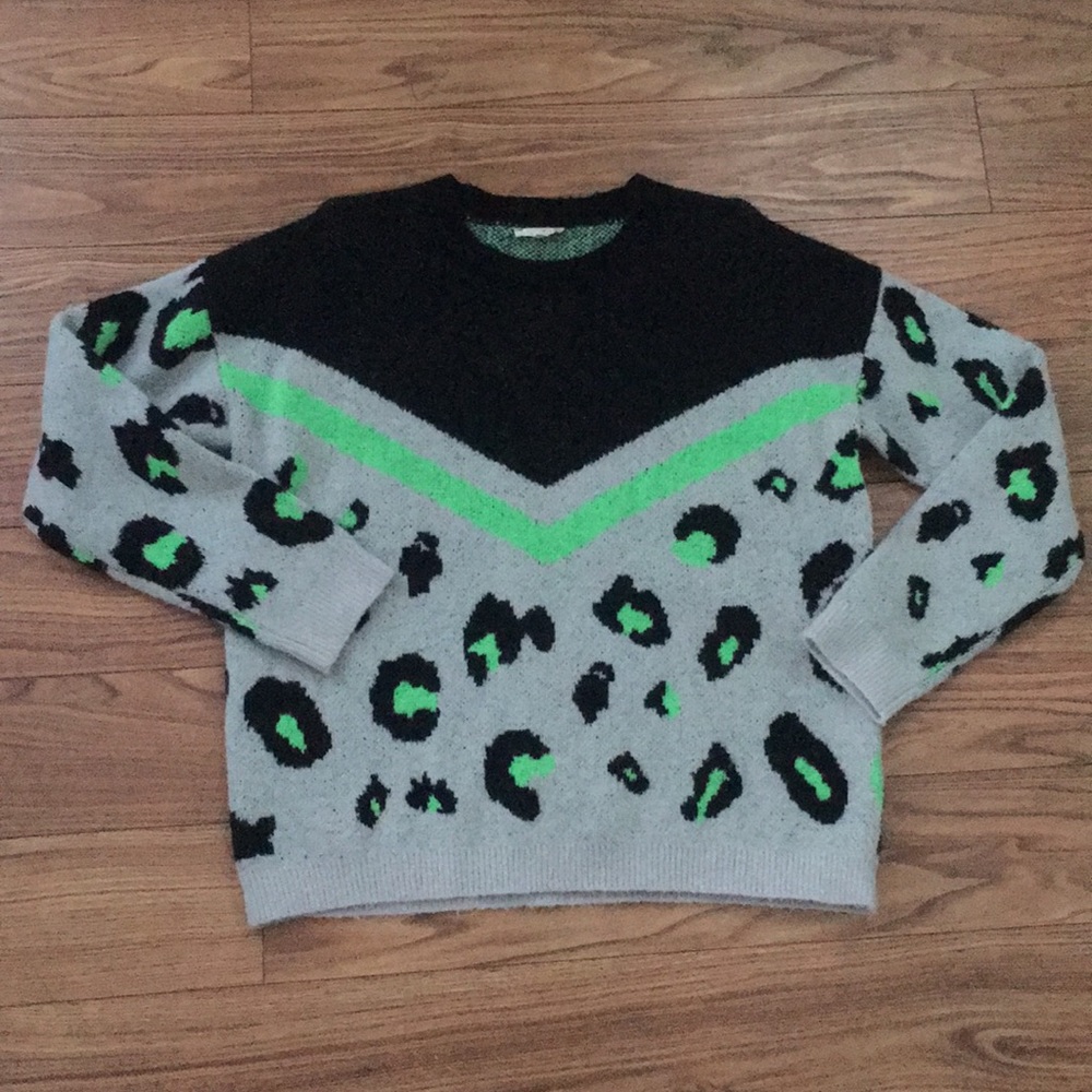 Leopard Print Sweater - image 1